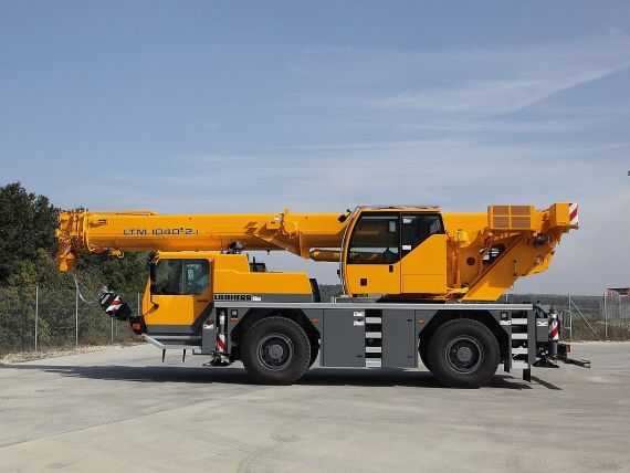 LIEBHERR LTM 1040 autojeřáb