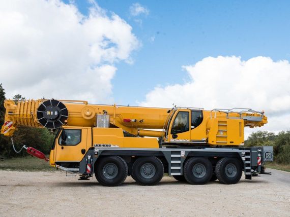 LIEBHERR LTM 1100